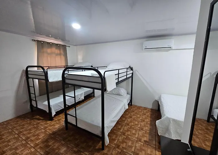 Luna Liberiana Hotel *